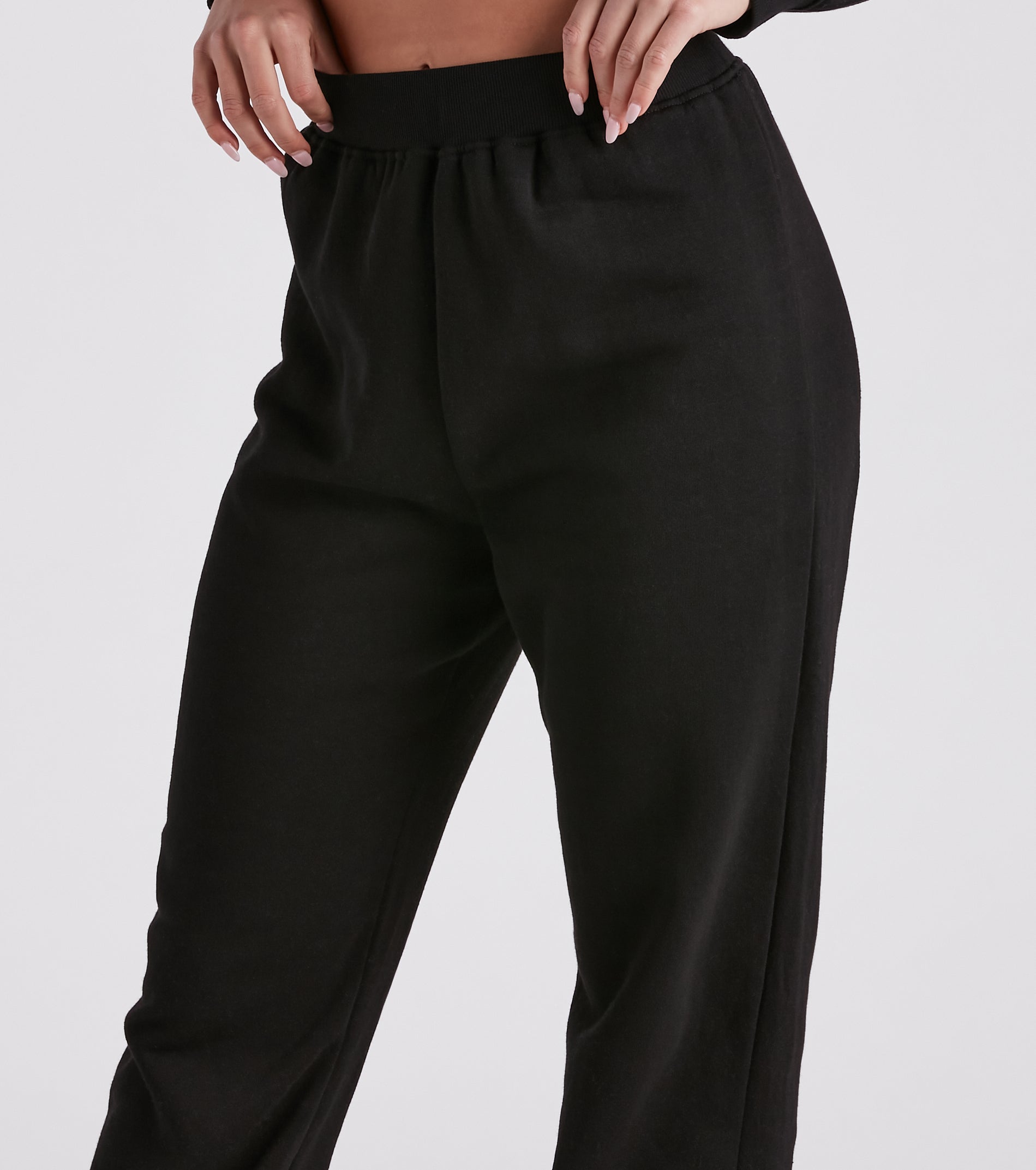 Comfy Vibes Crop Top And Sweatpants Set - Image 8