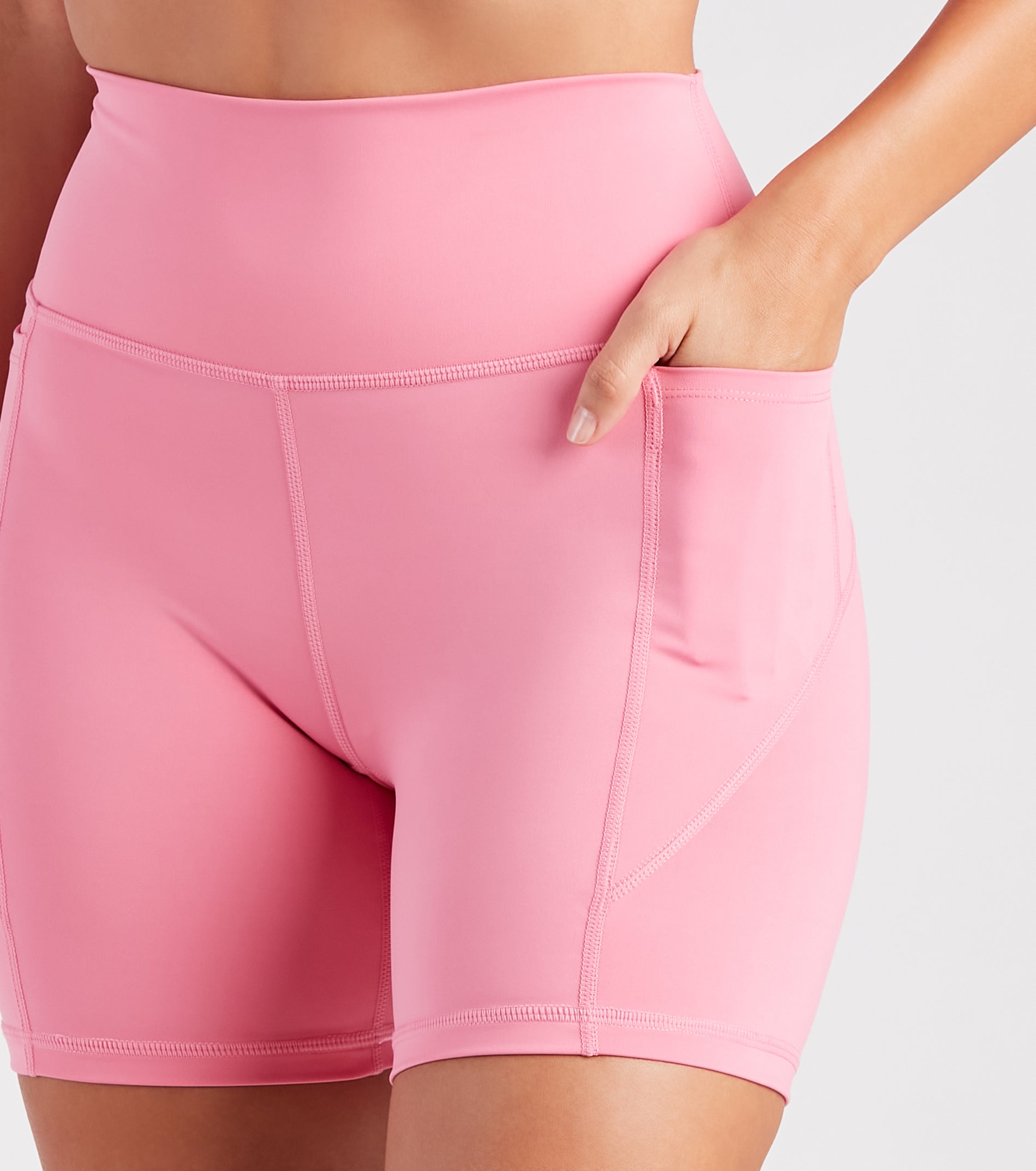 Stylish And Seamless High-Rise Biker Shorts - Image 9