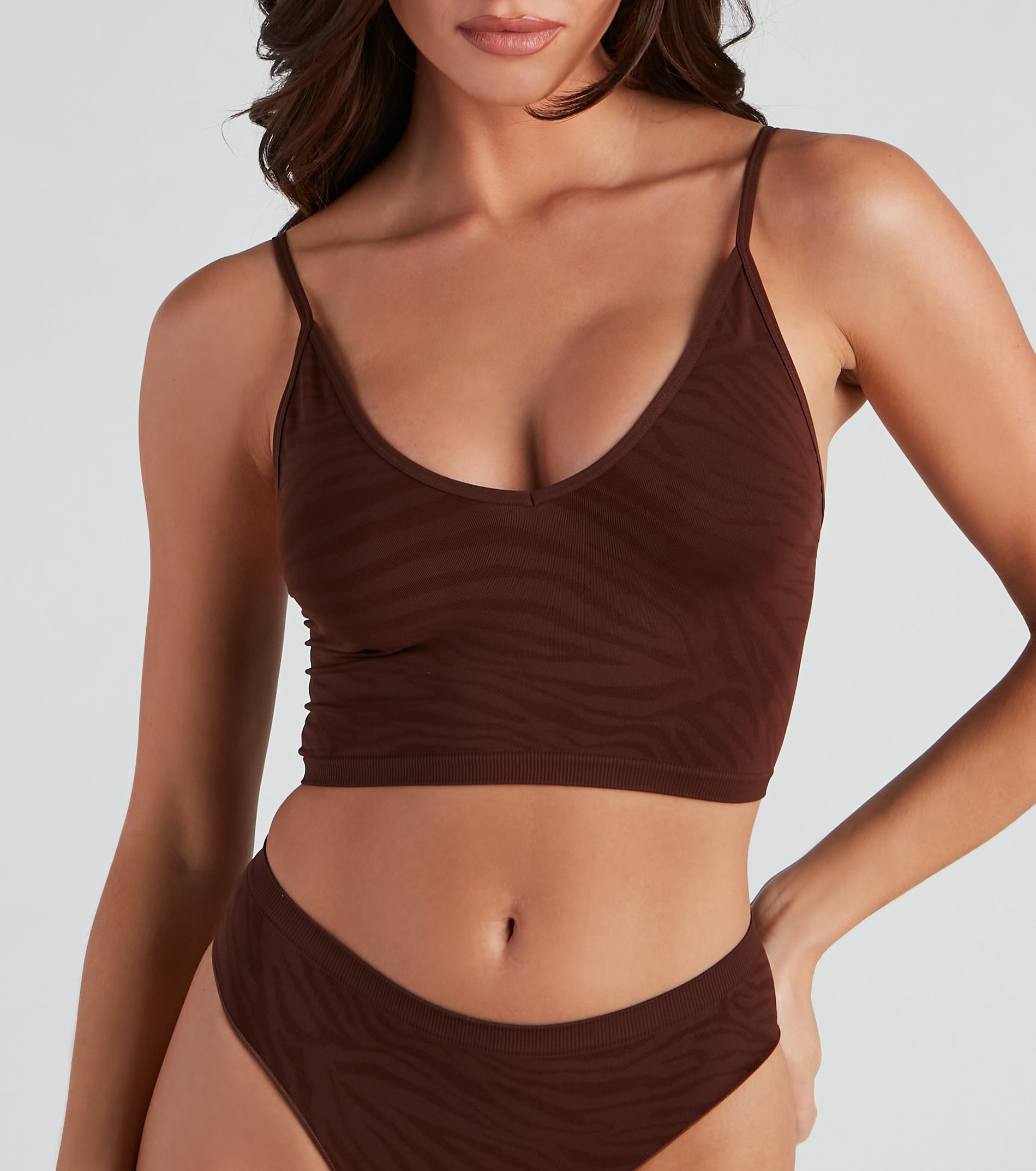 Seamless Bralette And Thong Set - Image 3
