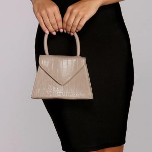 Dile Me In Mini Purse