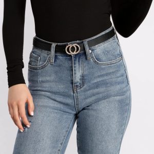 A Sparkling Finish Dainty Double O-Ring Belt