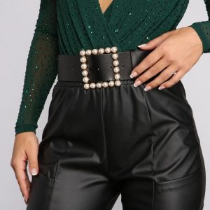 Chic And Cinched Pearl Buckle Belt