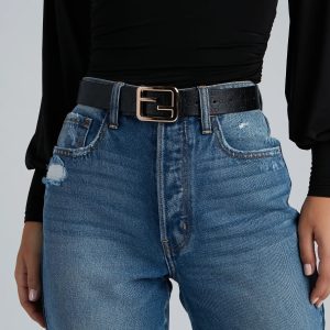 Major Glam Faux Leather Belt
