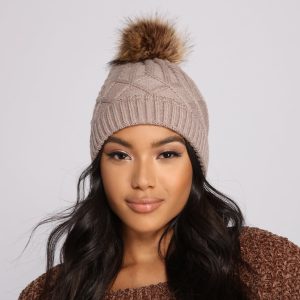 Basic Cable Knit Pom Pom Beanie