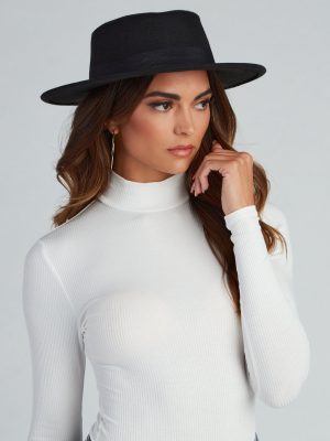 Simply Stylish Faux Wool Boater Hat