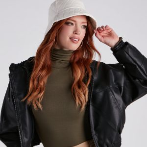 City Strolls Quilted Bucket Hat