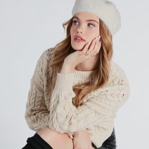 Chic Mood Pearl Flower Detail Beret