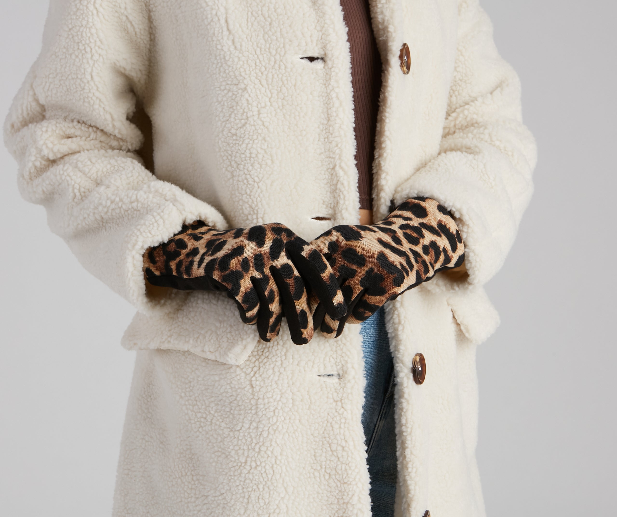 Trendy Fab Leopard Gloves - Image 2