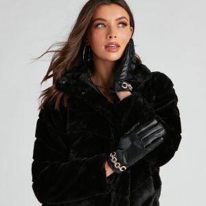 Elevated Glam Rhinestone Chain Gloves