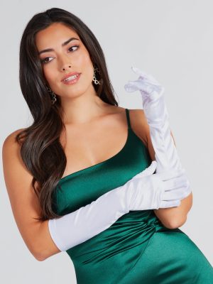 Timeless Glamour Satin Gloves