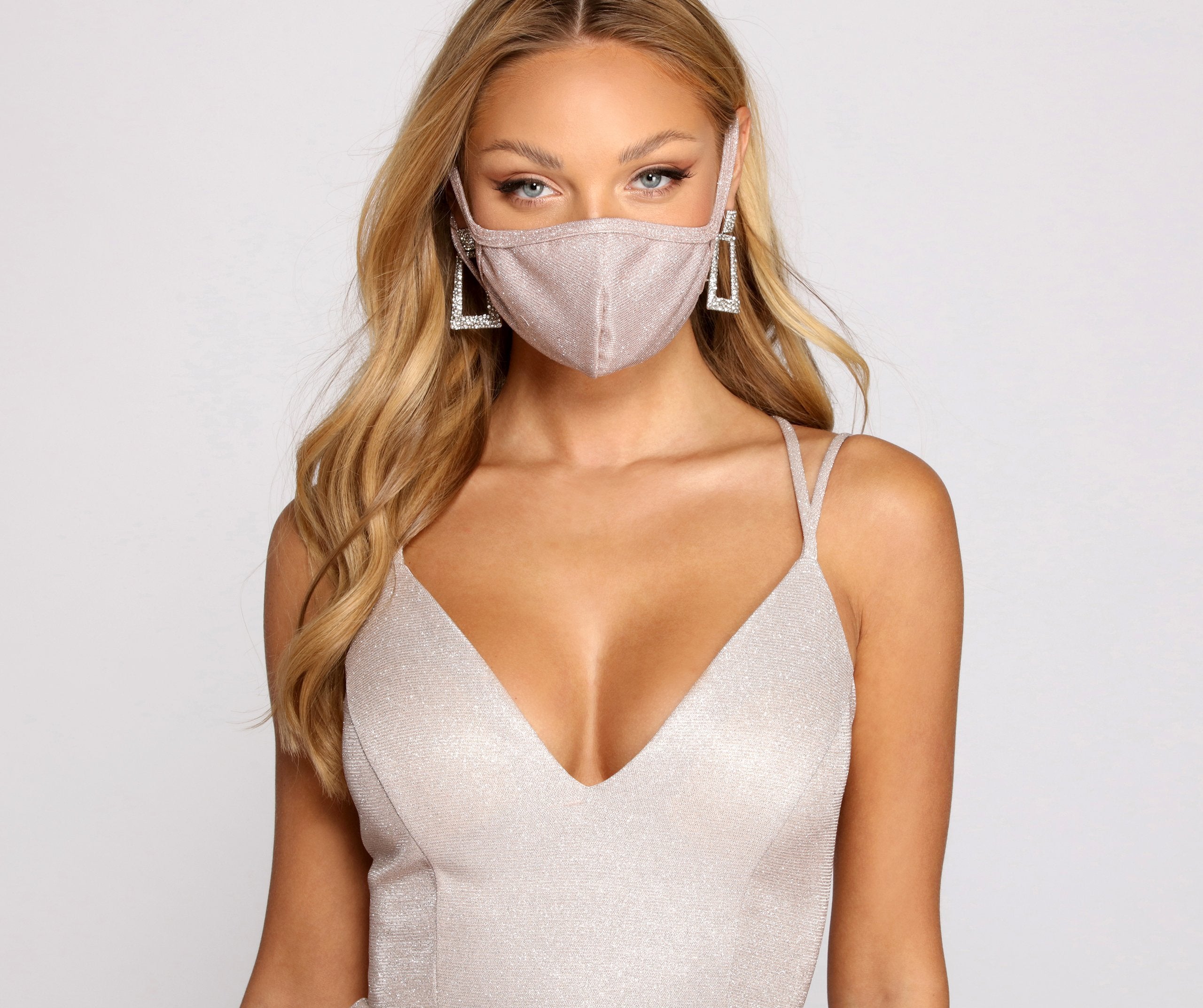 Glam Glitter Face Mask - Image 9