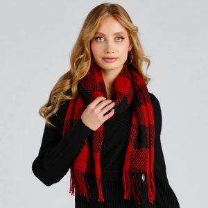 Stylish In Plaid Fringe Scarf