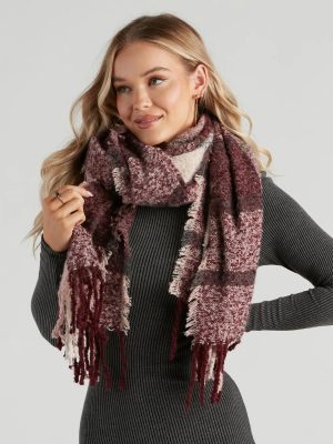 Coffee Date Chic Plaid Scarf
