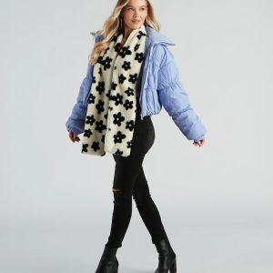 Cute Trendsetter Floral Print Scarf