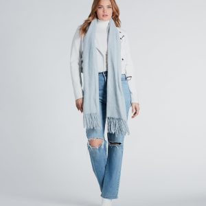 Afternoon Cuddles Fuzzy Fringe Scarf