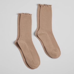 Perfect Set Two-Pack Ruffle Trim Socks