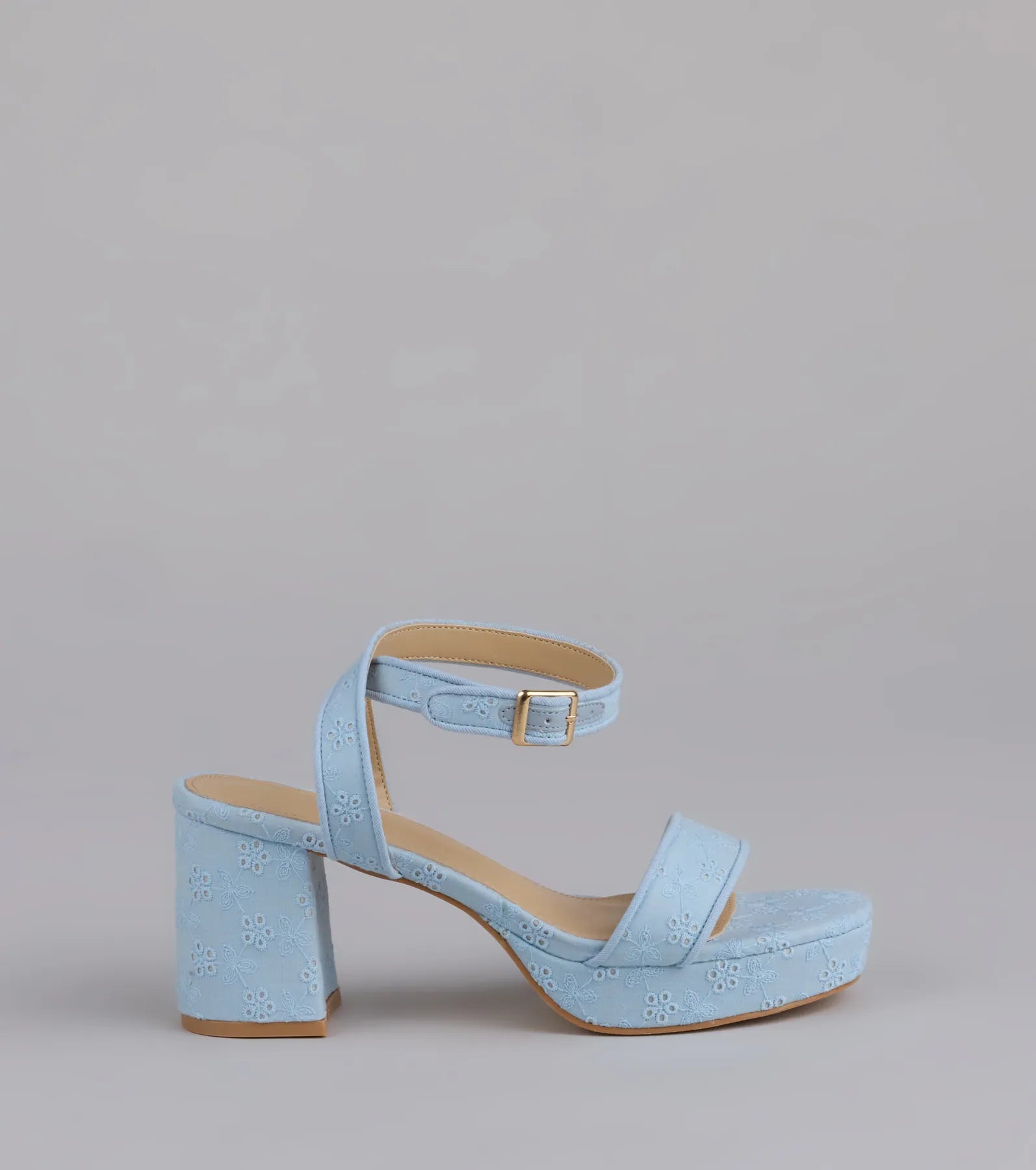 Stroll The Town Eyelet Platform Block Heels - Image 2