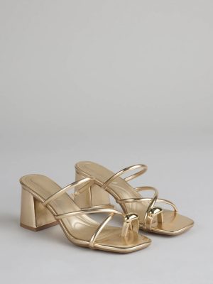 Walking Pretty Toe Ring Heels