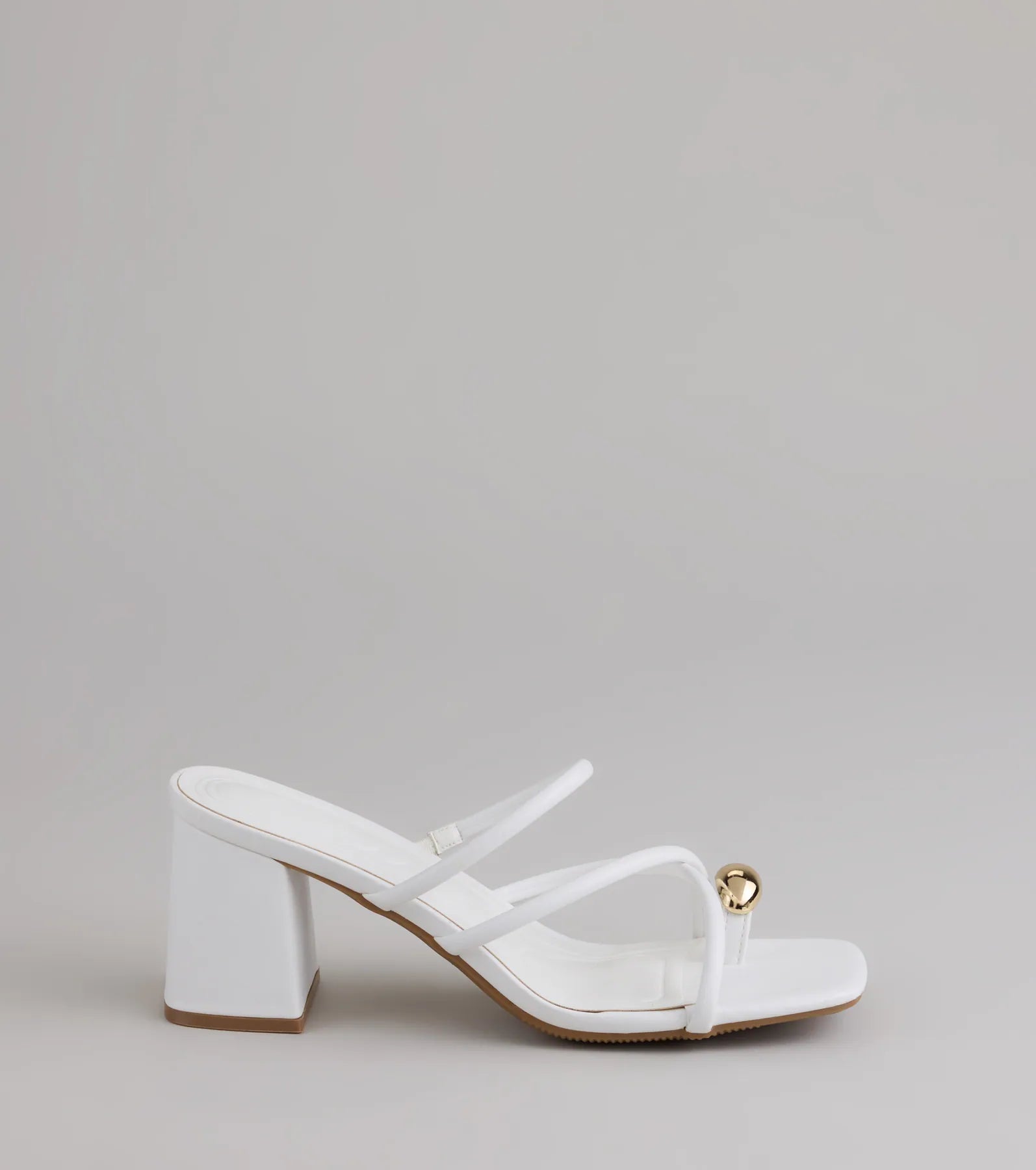 Walking Pretty Toe Ring Heels - Image 6