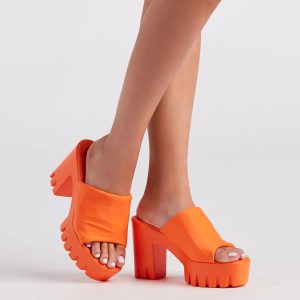 Trendy Girl Era Chunky Platform Mules