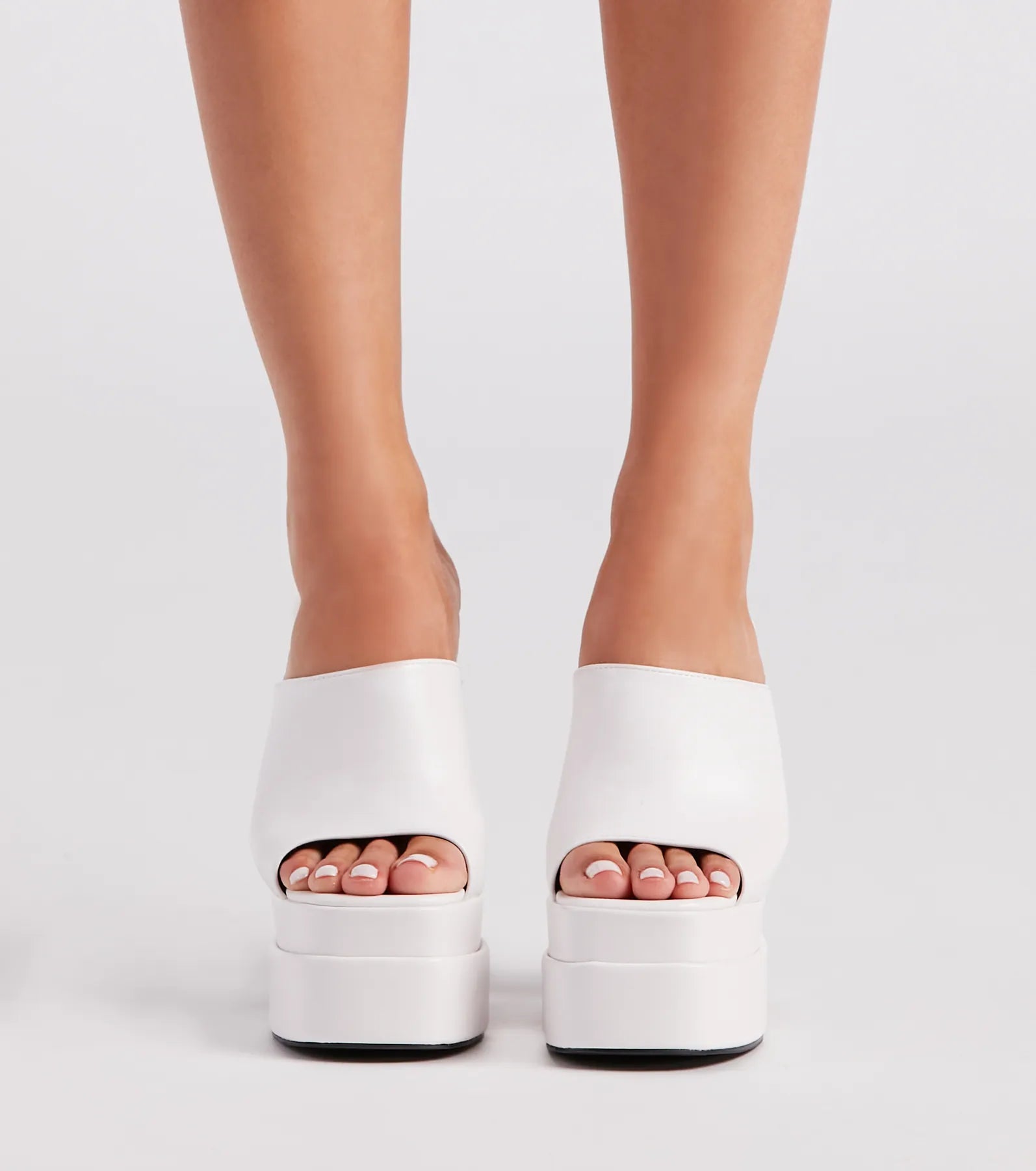 Unforgettable Style Chunky Platform Mules - Image 2