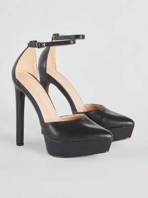 She's So Chic Platform Stiletto Pumps