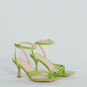 Simply Fab Patent Faux Leather Kitten Heels