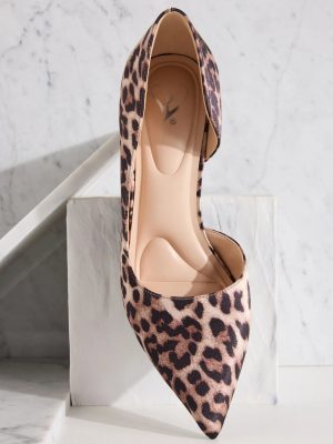 Roaring Glam Leopard Print Stiletto Pumps