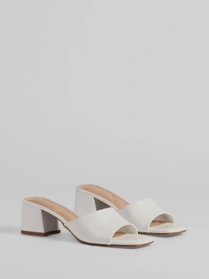 Chic Upgrade Basic Block Heel Mules