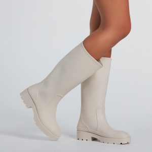 Trendy Statement Platform Under-The-Knee Boots