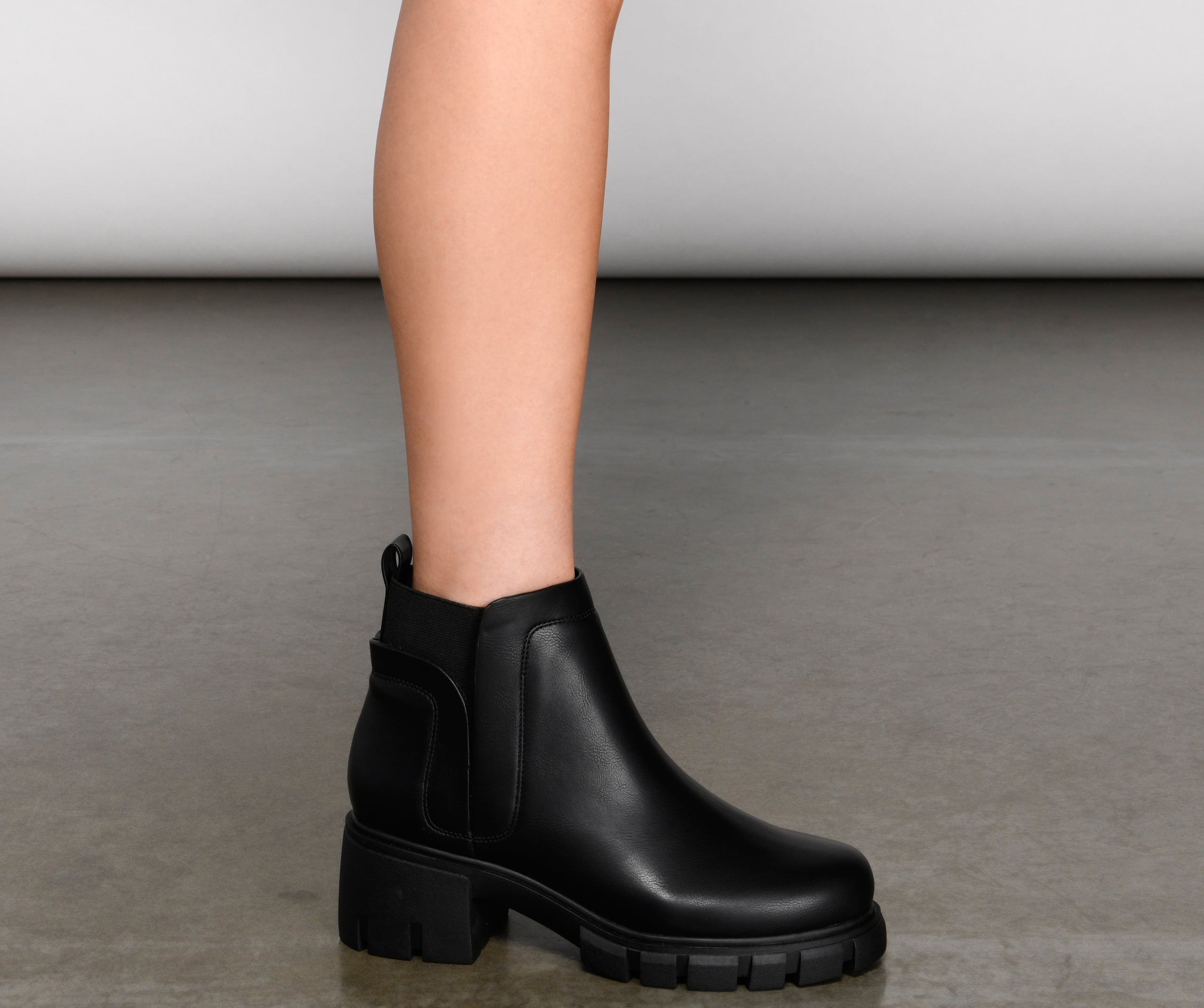 On The Edge Trendy Lug Sole Bootie - Image 4