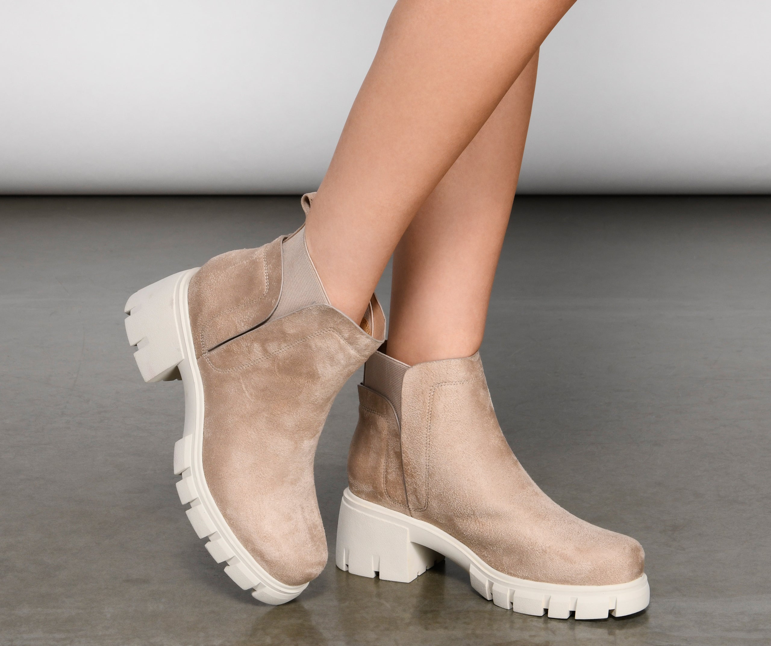 Trendy Chelsea Lug Sole Booties - Image 3