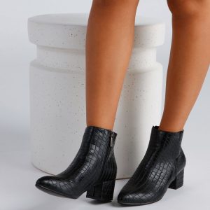 Chic Croc-Embossed Faux Leather Booties