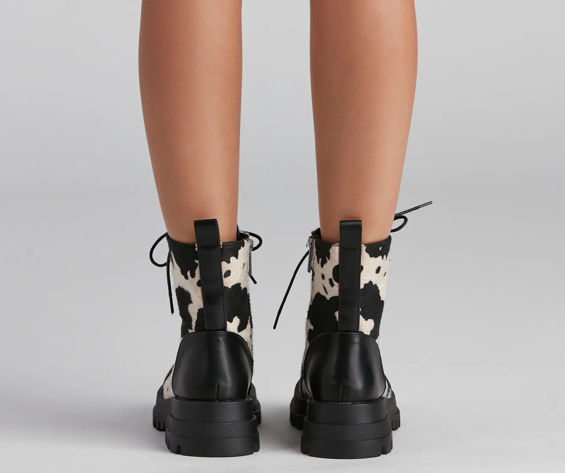 Don't Have A Cow Lug Booties - Image 4