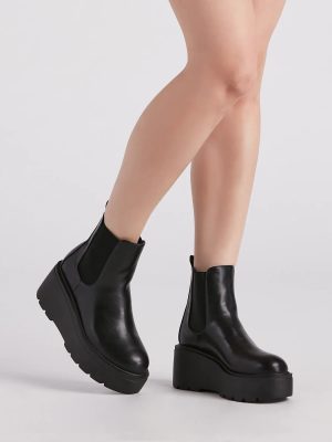 It's True Lug Platform Booties