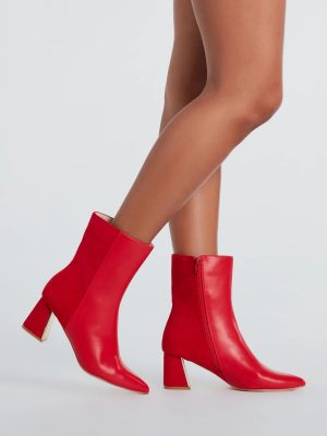 A Look To Remember Block Heel Booties