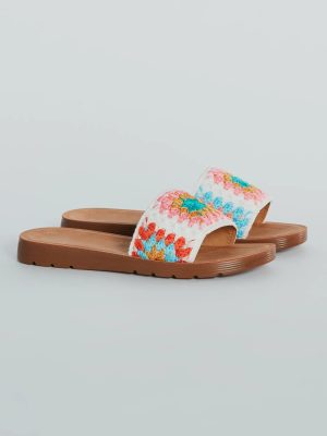Summer Mood Floral Crochet Sandals