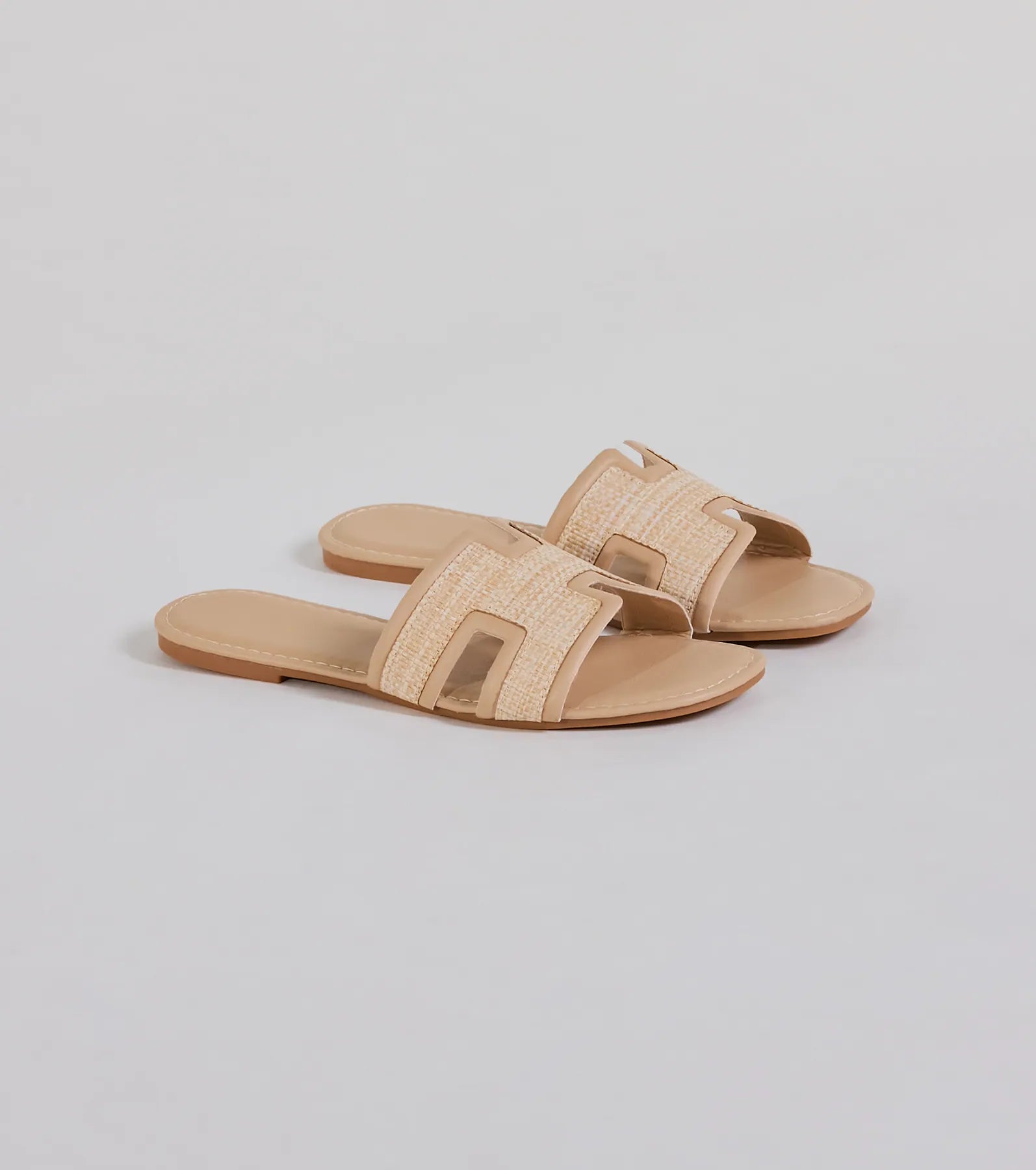 Pop Of Cute Straw Faux Leather Flat Sandals - Image 5