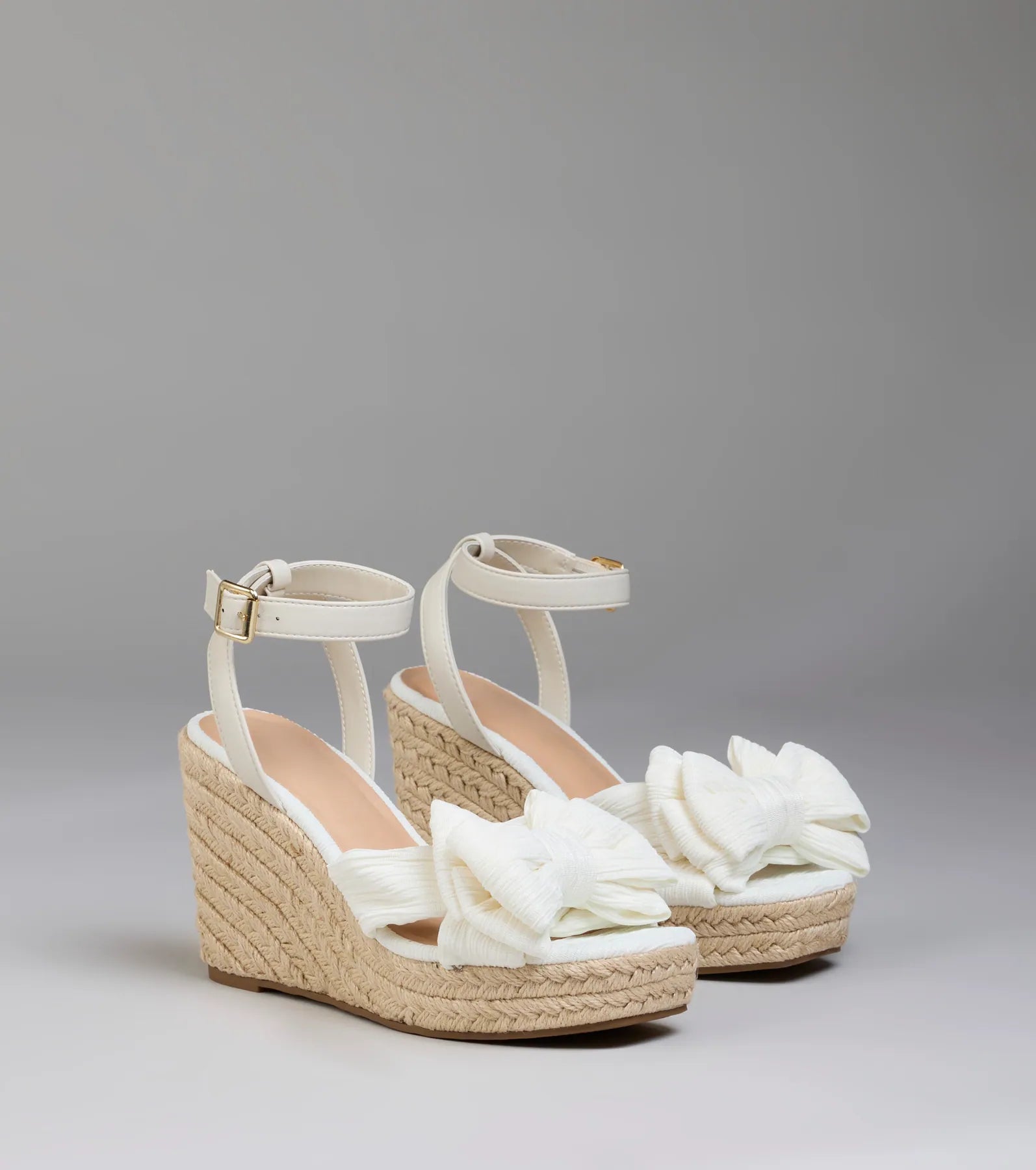 Sunny Day Plans Bow Espadrille Wedges