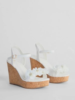 Whimsical Touch Pearl Flower Strap Cork Wedges