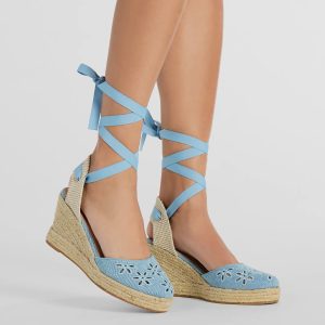 Cute Vibes Flower-Detail Espadrille Wedges